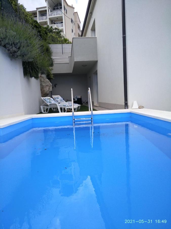 Private Pool And Sea View Apartment Omiš Екстериор снимка